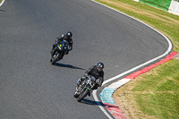 enduro-digital-images;event-digital-images;eventdigitalimages;mallory-park;mallory-park-photographs;mallory-park-trackday;mallory-park-trackday-photographs;no-limits-trackdays;peter-wileman-photography;racing-digital-images;trackday-digital-images;trackday-photos